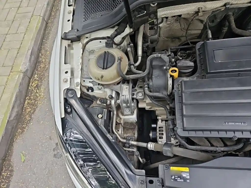 Volkswagen Golf — миниатюра 18