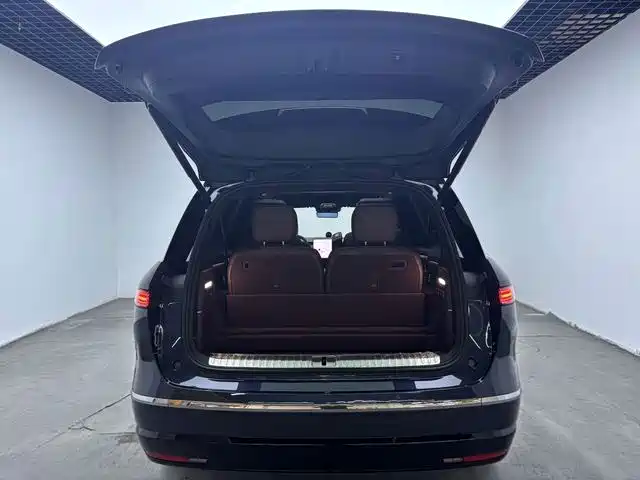 NIO ES8 — миниатюра 11