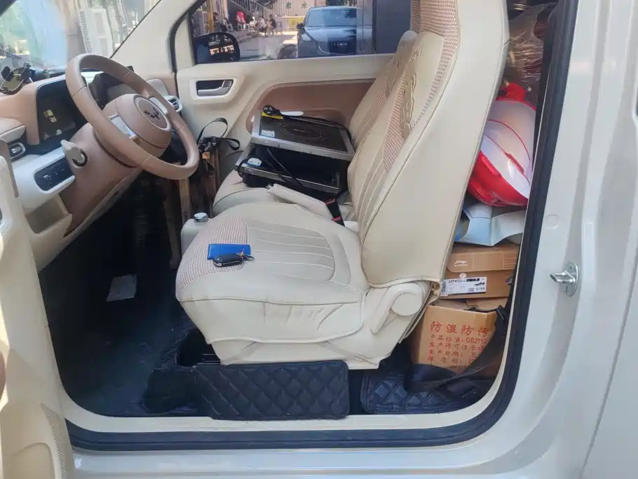 Wuling MINIEV — миниатюра 9