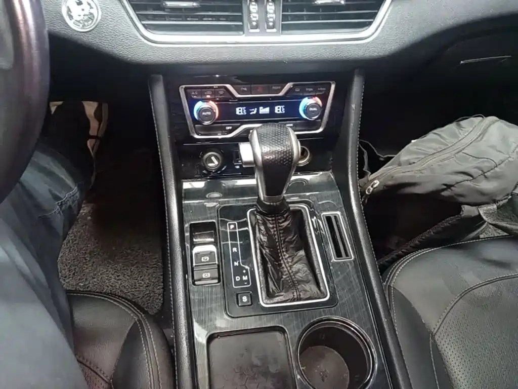 Zotye T600 Coupe — миниатюра 14