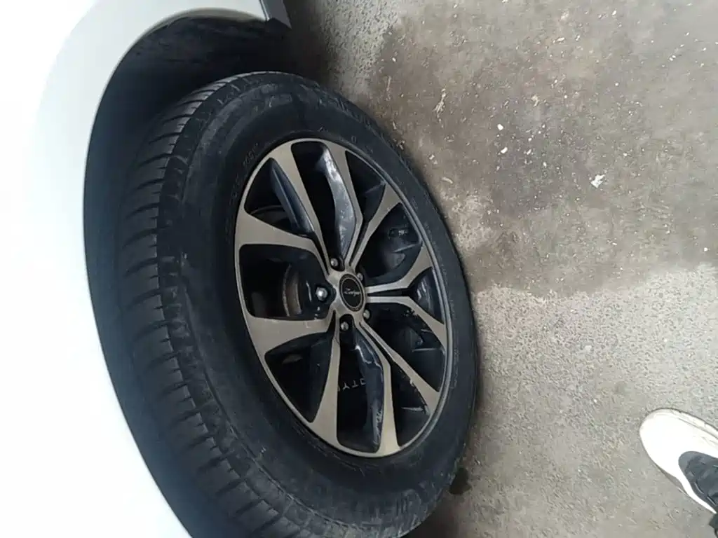 Zotye T600 Coupe — миниатюра 23