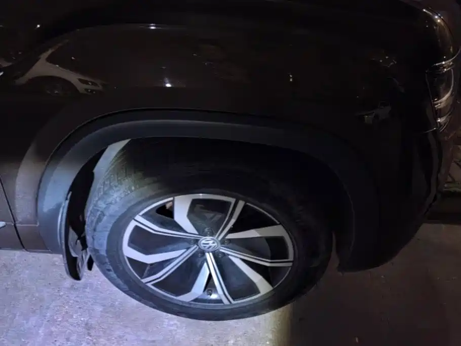 Volkswagen Teramont — миниатюра 6