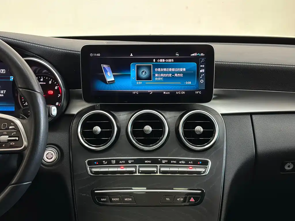 MERCEDES-BENZ C CLASS