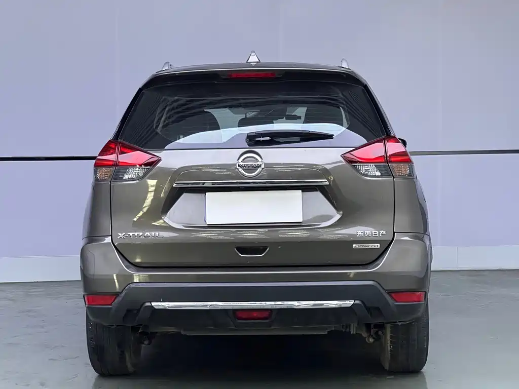Nissan X-Trail — миниатюра 5
