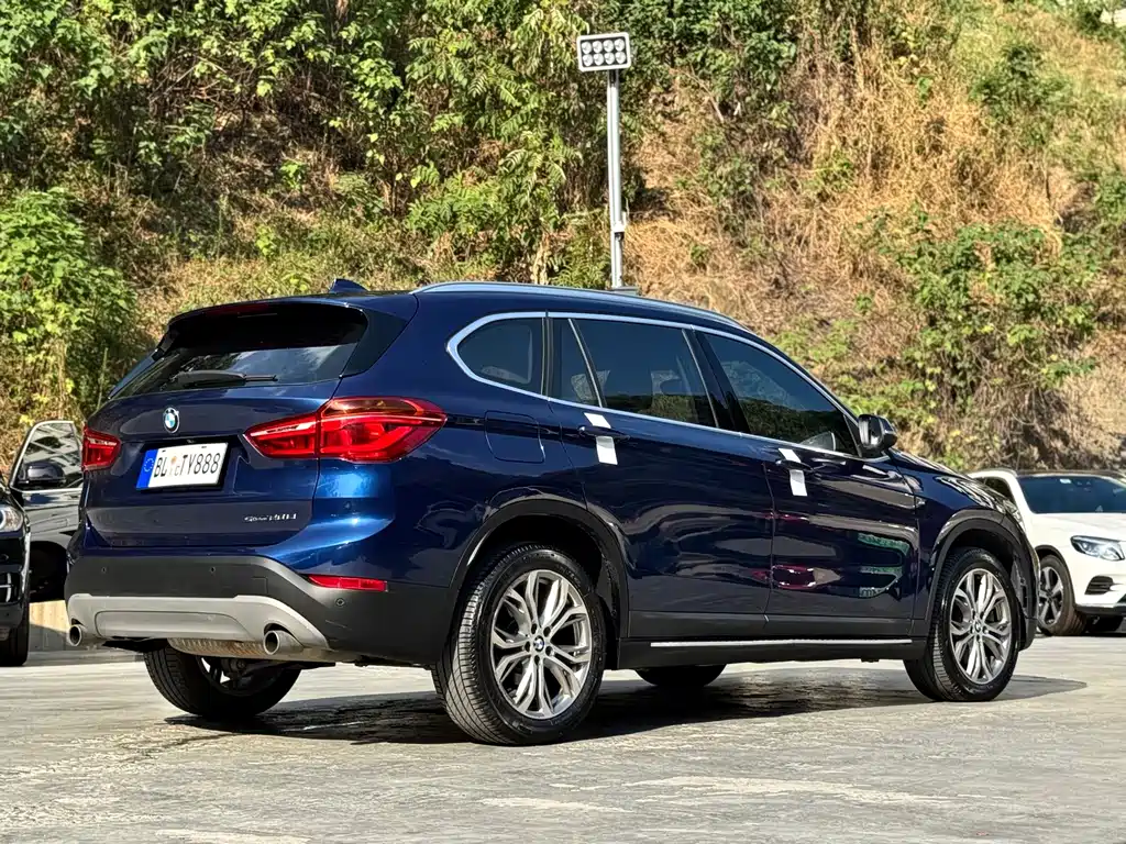 BMW X1 — миниатюра 10