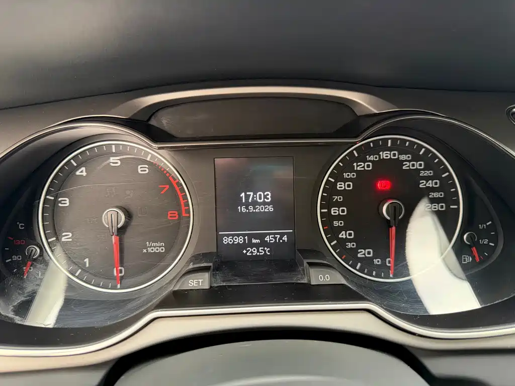 Audi A4L — миниатюра 15