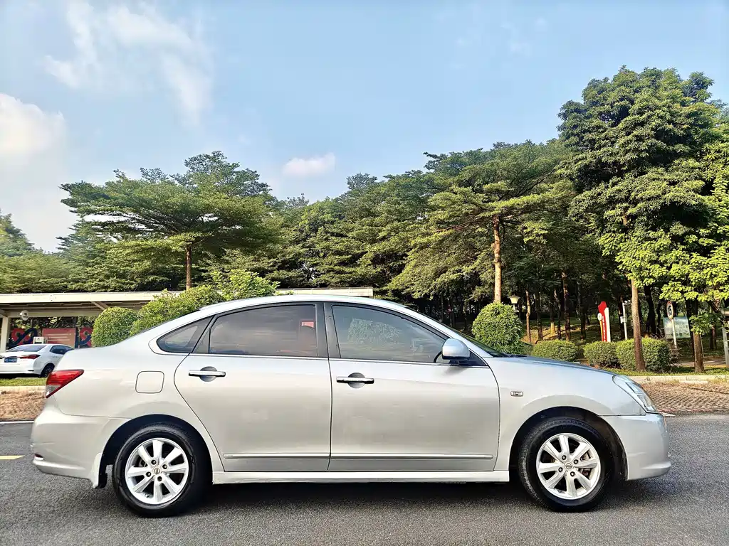 Nissan Sylphy — миниатюра 8