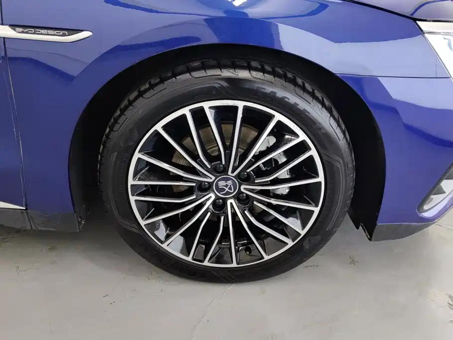 BYD Han — миниатюра 6