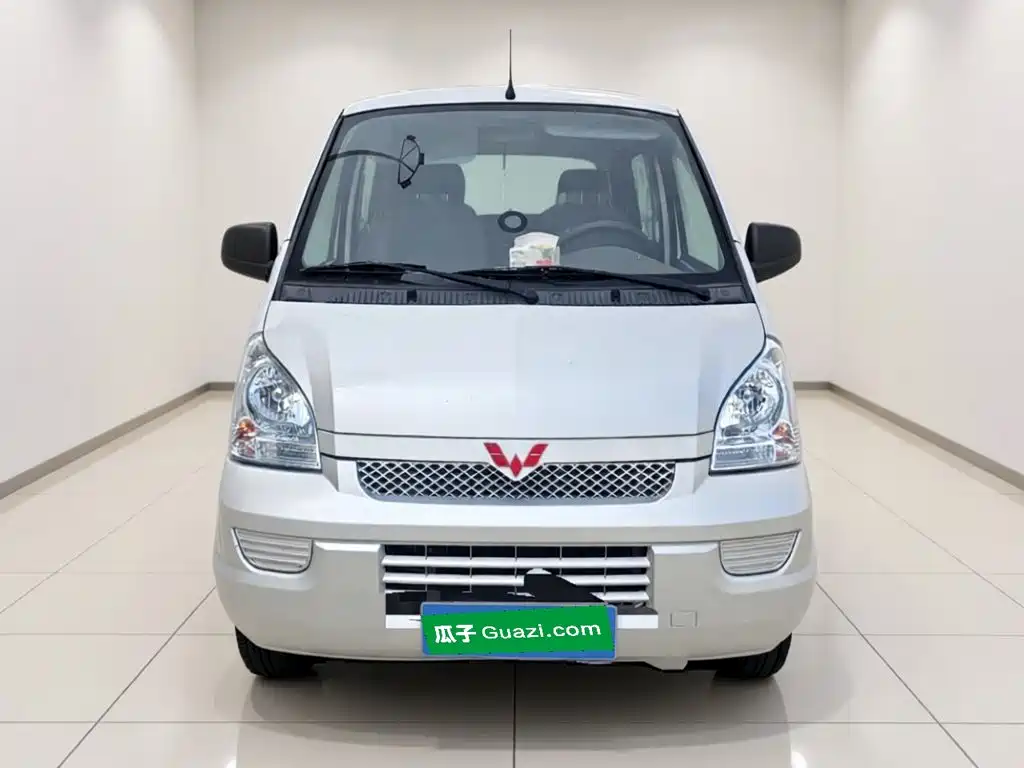 Wuling Rongguang — миниатюра 2