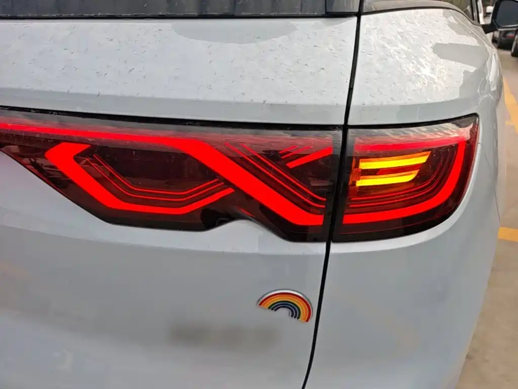 BYD Yuan UP — миниатюра 8