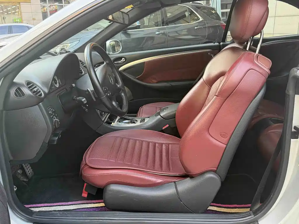 Mercedes-Benz CLK-Class — миниатюра 15