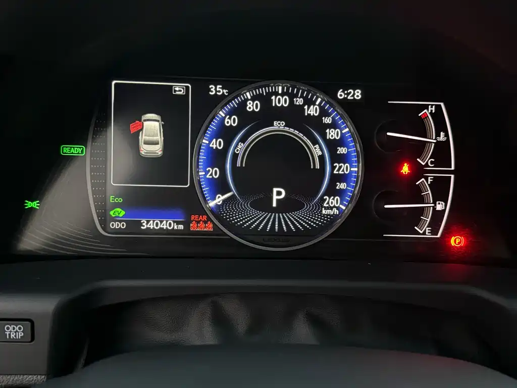 Lexus ES — миниатюра 16