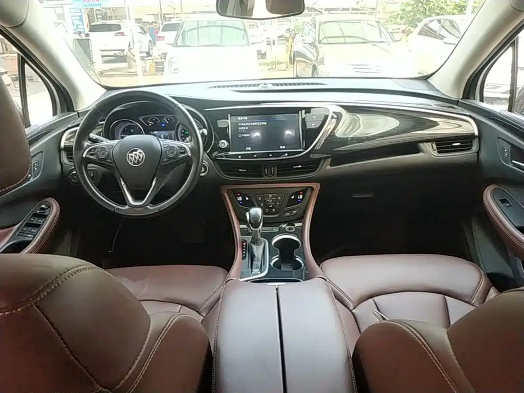 Buick Envision Plus — миниатюра 10