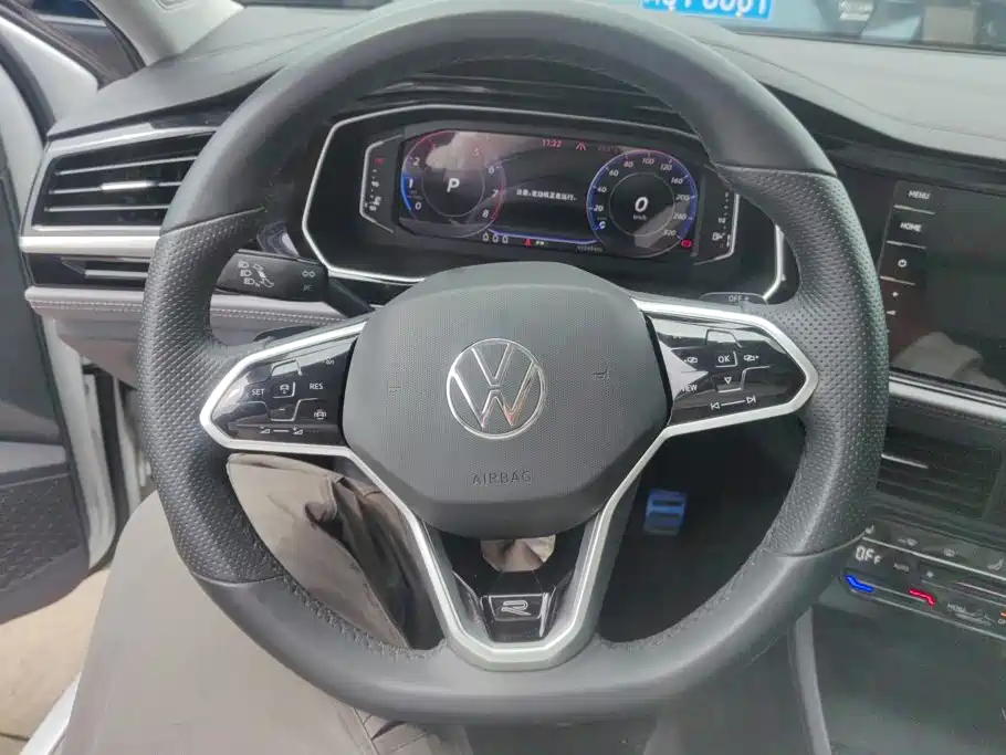 Volkswagen Sagitar — миниатюра 15