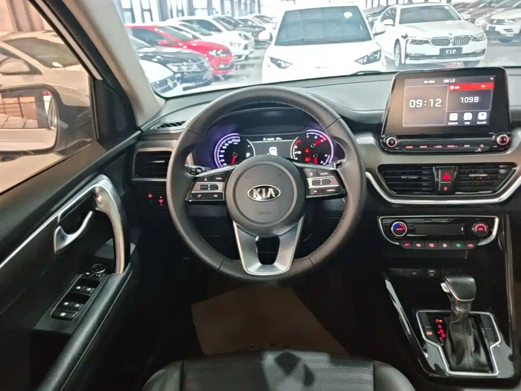 Kia Sportage — миниатюра 11