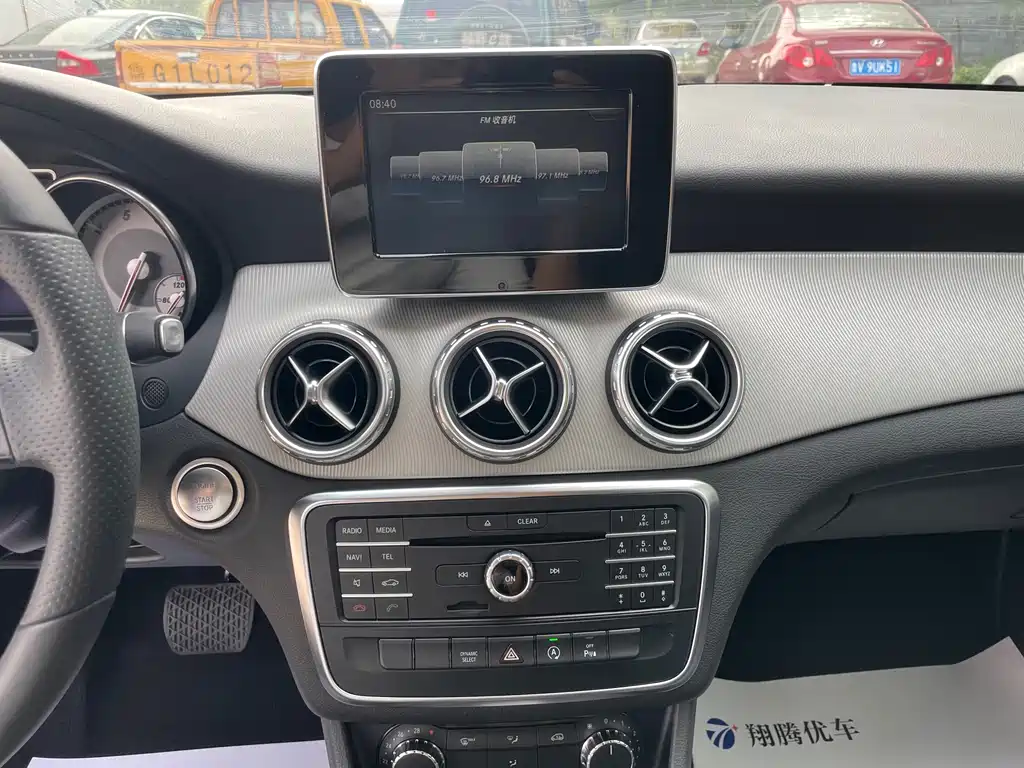Mercedes-Benz GLA — миниатюра 13