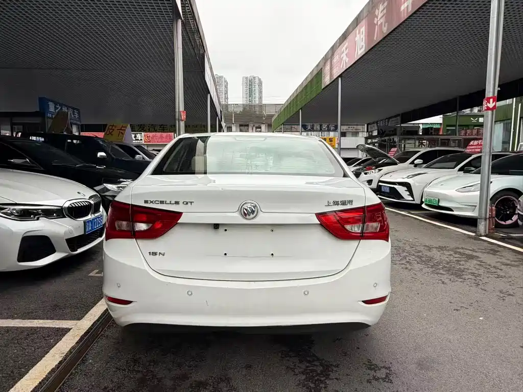 Buick Excelle 2016 15N MT Luxury