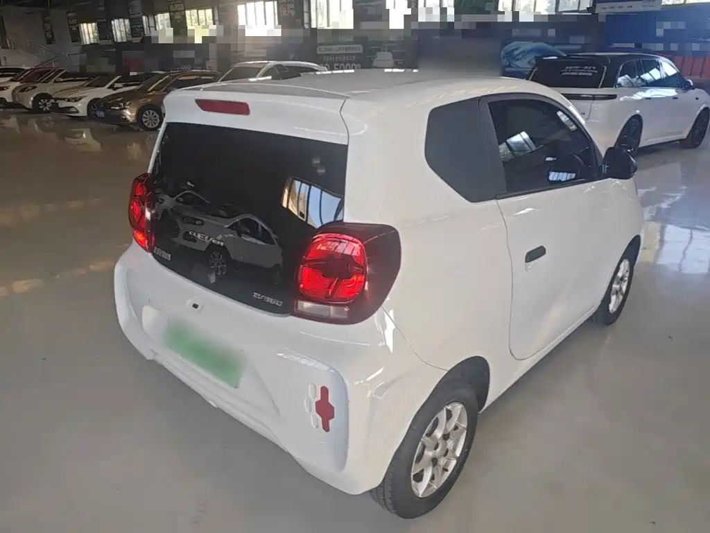 Roewe Clever — миниатюра 6