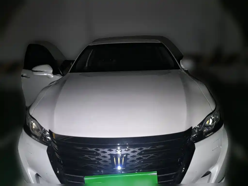 Toyota Crown — миниатюра 24