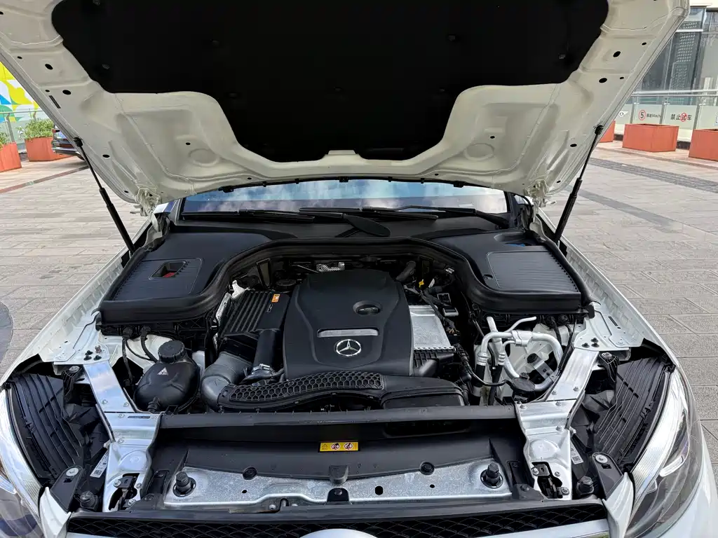 Mercedes-Benz GLC — миниатюра 11
