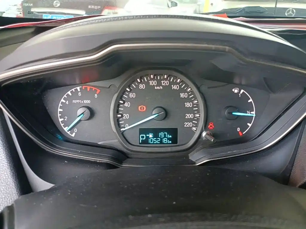 Ford Escort — миниатюра 12