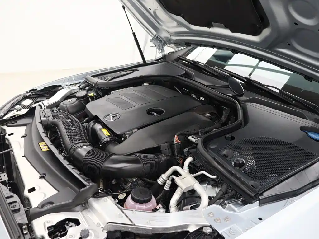 Mercedes-Benz E-Class (Import) — миниатюра 22