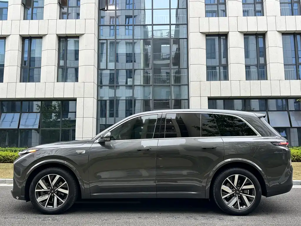 Li Auto Li L8 — миниатюра 29