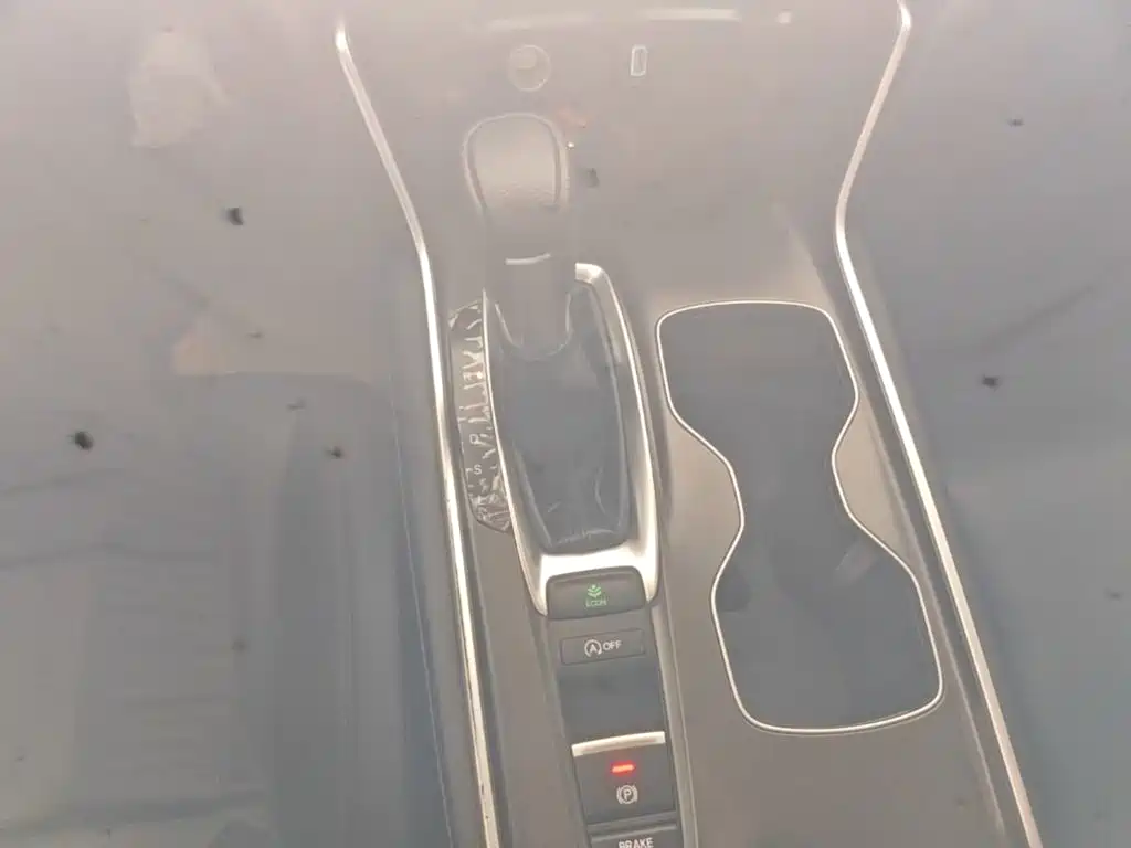 Honda Accord — миниатюра 14