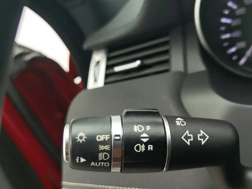 Land Rover Evoque (Import) — миниатюра 21