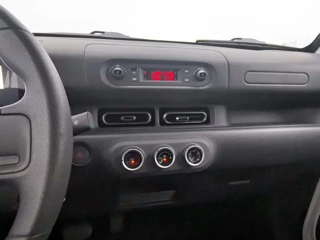 Wuling Zhiguang EV — миниатюра 12