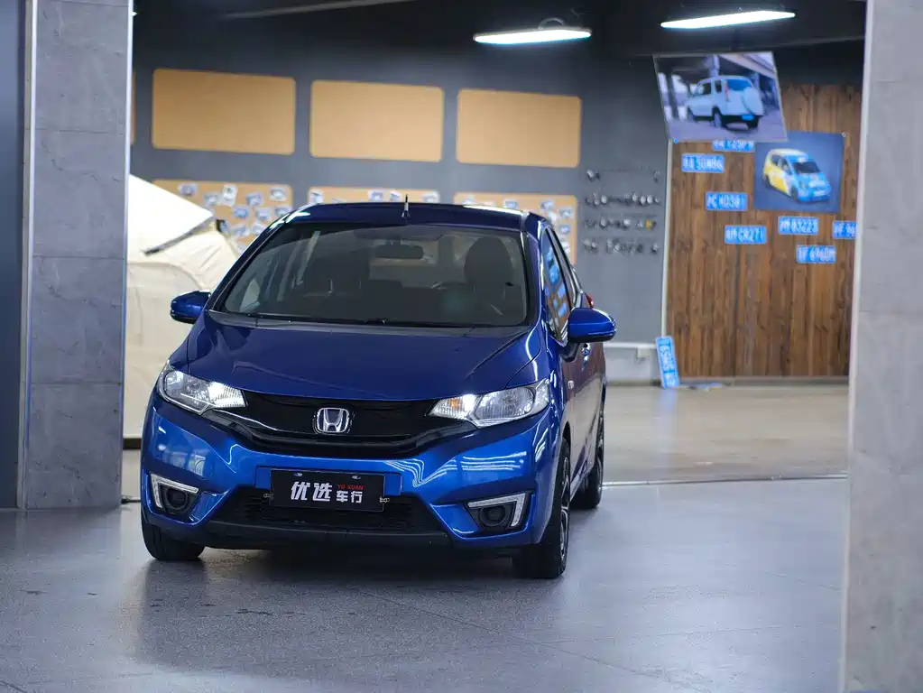 Honda Fit — миниатюра 15