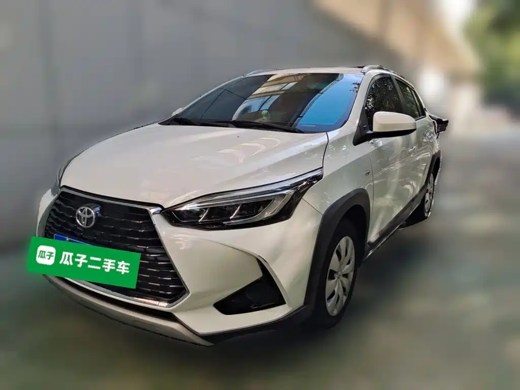 Toyota Yaris L