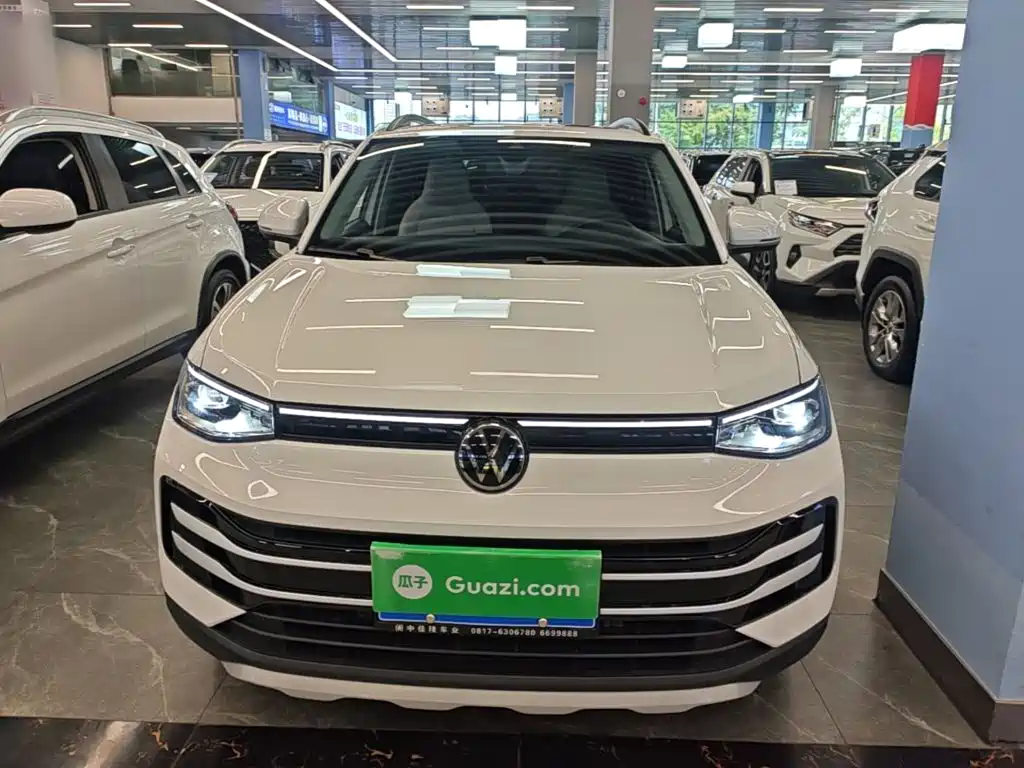 Volkswagen Tharu — миниатюра 3