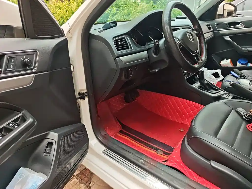Volkswagen Lavida — миниатюра 17