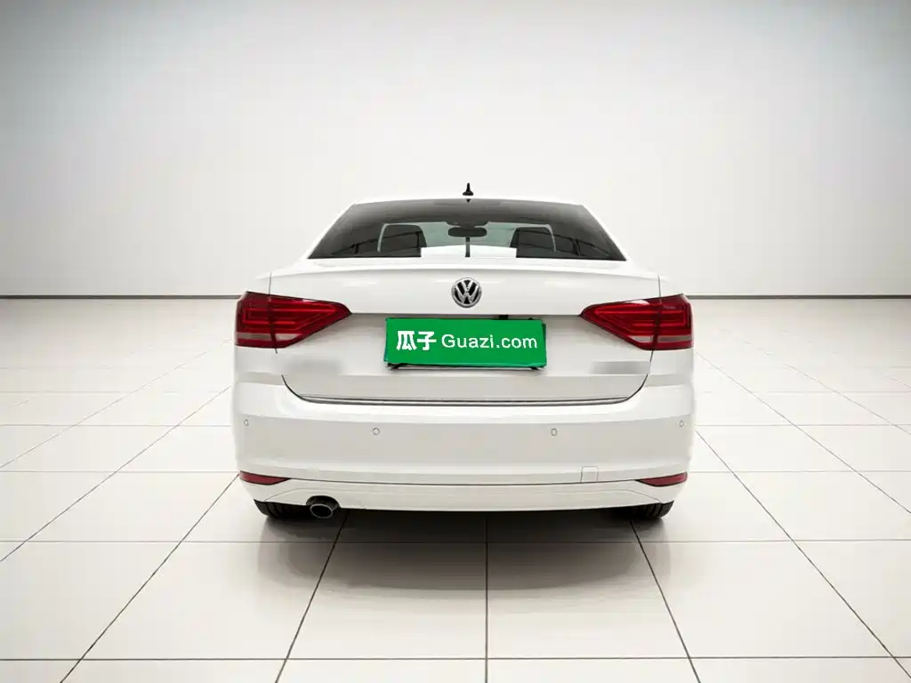 Volkswagen Lavida — миниатюра 5