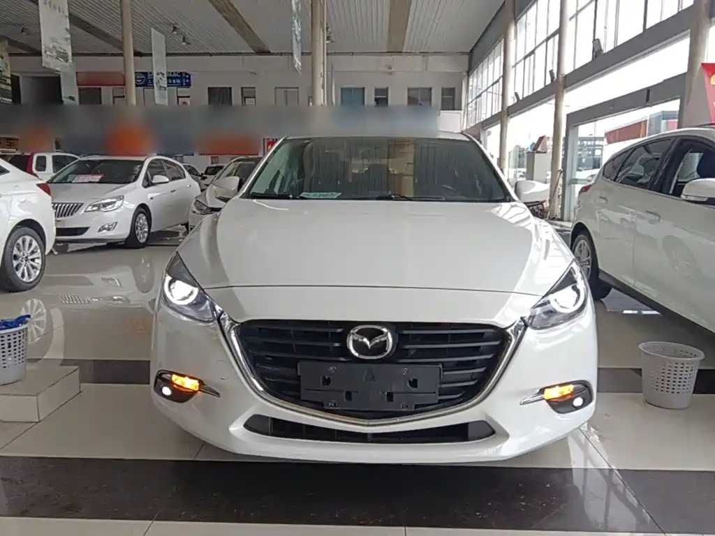 Mazda 3 Axela — миниатюра 3