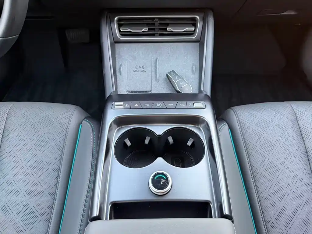 BYD Qin L — миниатюра 12