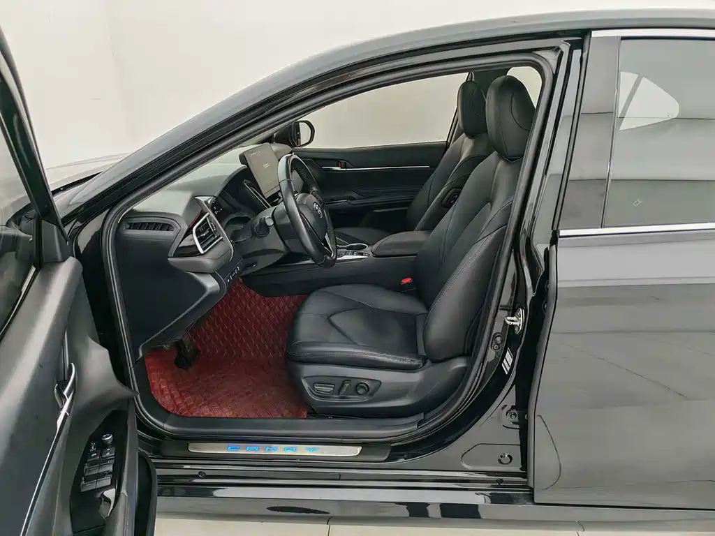 Toyota Camry Hybrid 2.5HG Luxury Edition, фото 9