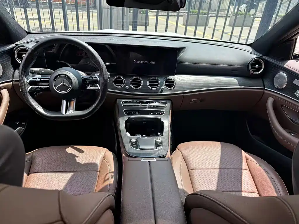 Mercedes-Benz E-Class New Energy — миниатюра 8