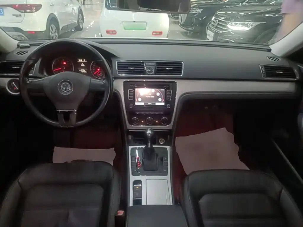 Volkswagen Passat — миниатюра 10