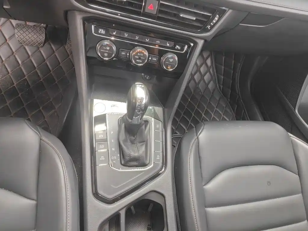 Volkswagen Tharu — миниатюра 14