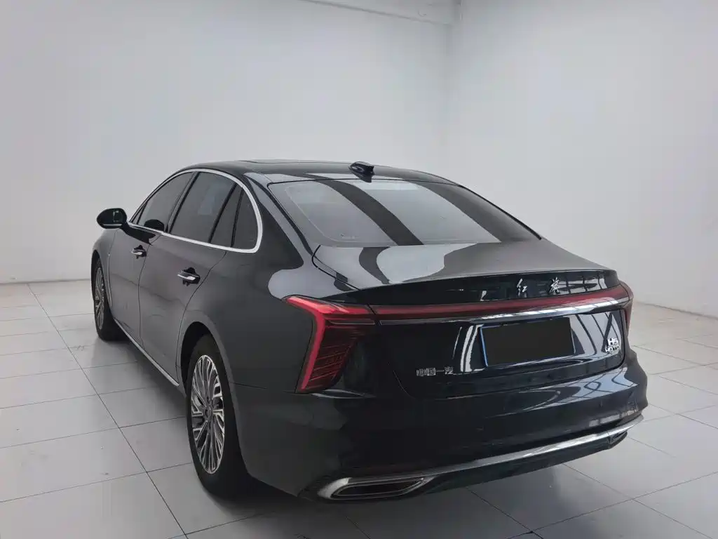 Hongqi Hongqi H5 — миниатюра 9