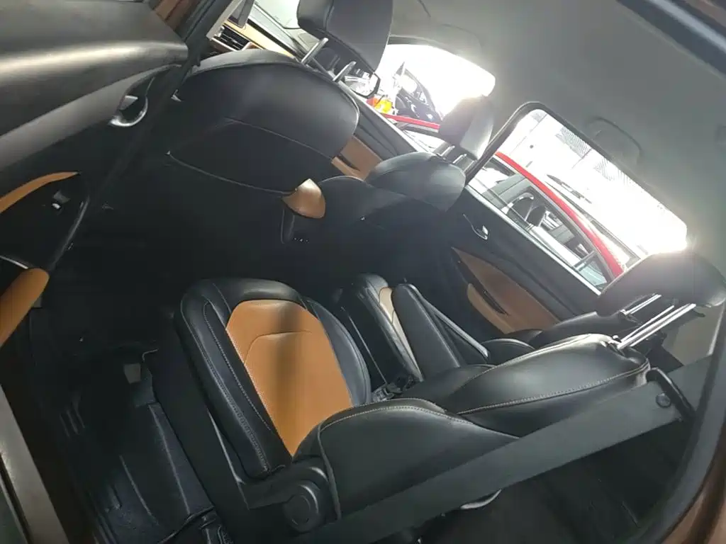 Wuling Hongguang S3 — миниатюра 17