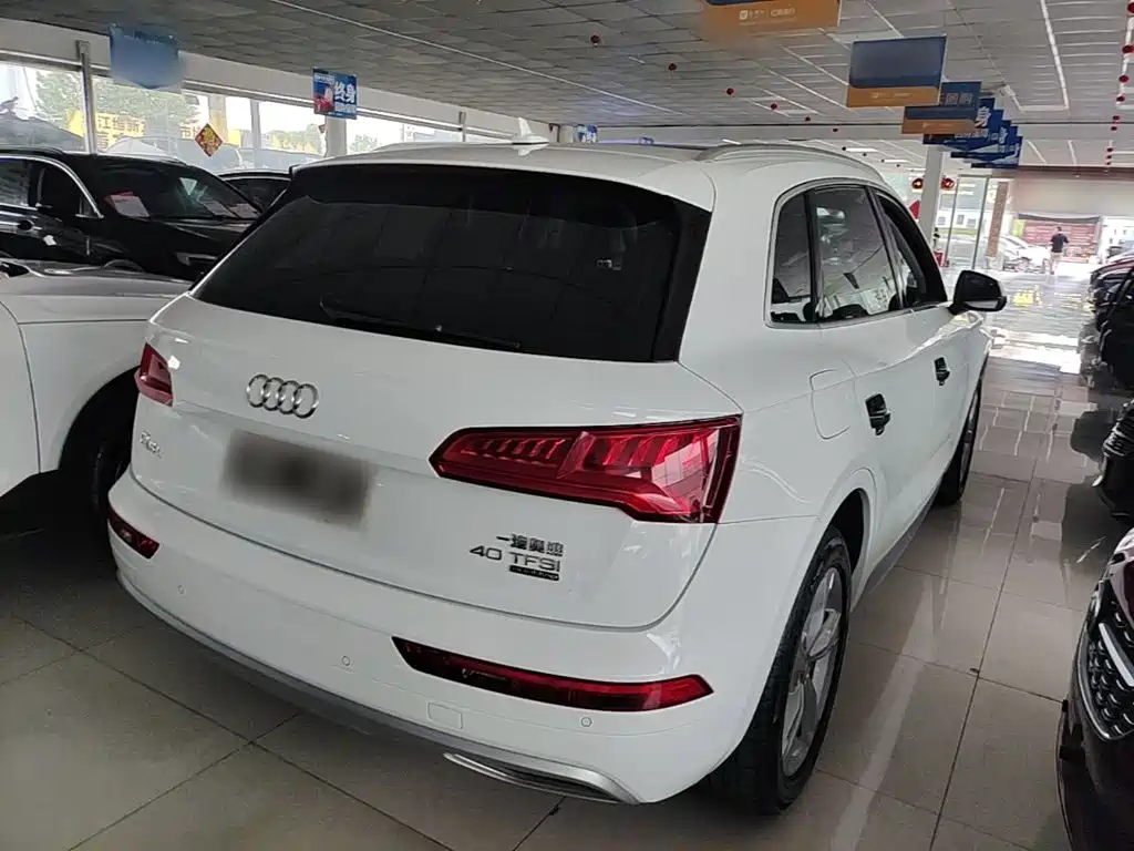 Audi Q5L — миниатюра 7