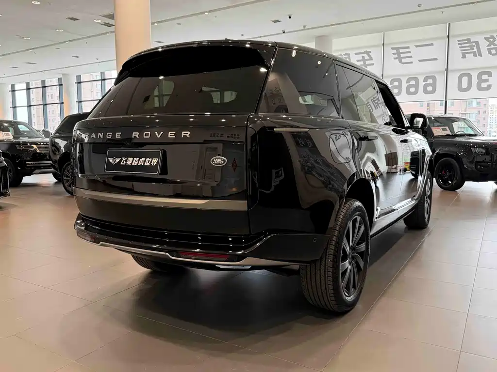 Land Rover Range Rover — миниатюра 22