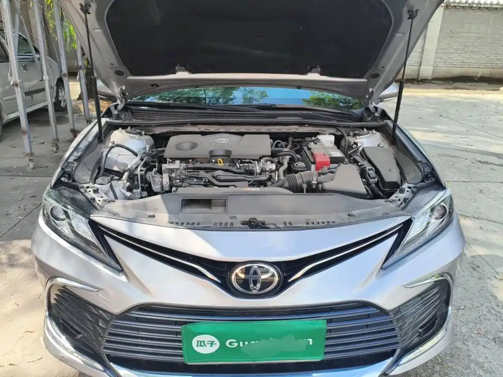 Toyota Camry — миниатюра 11