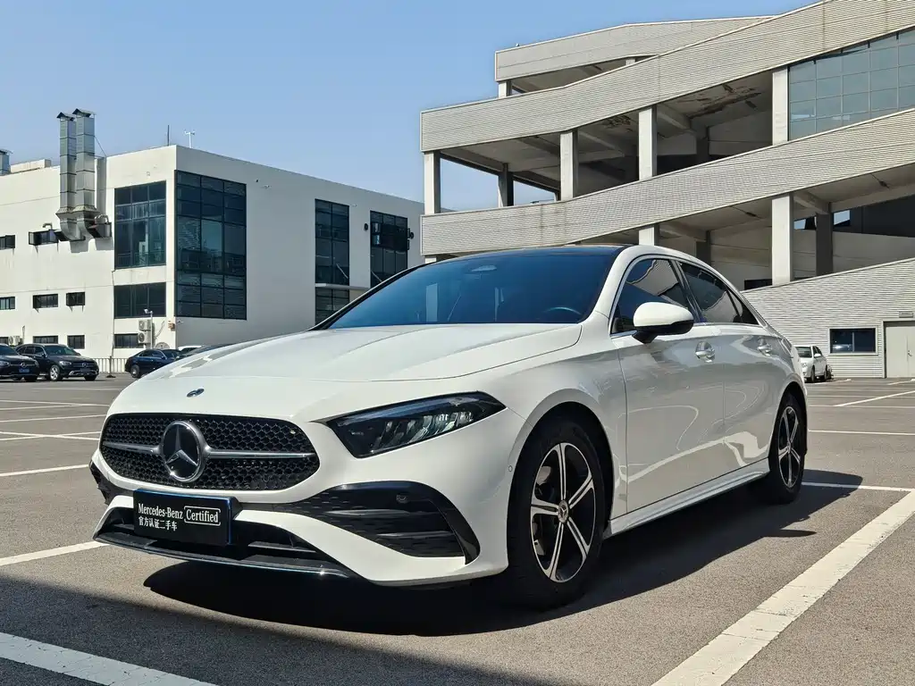 Mercedes-Benz A-Class 2023