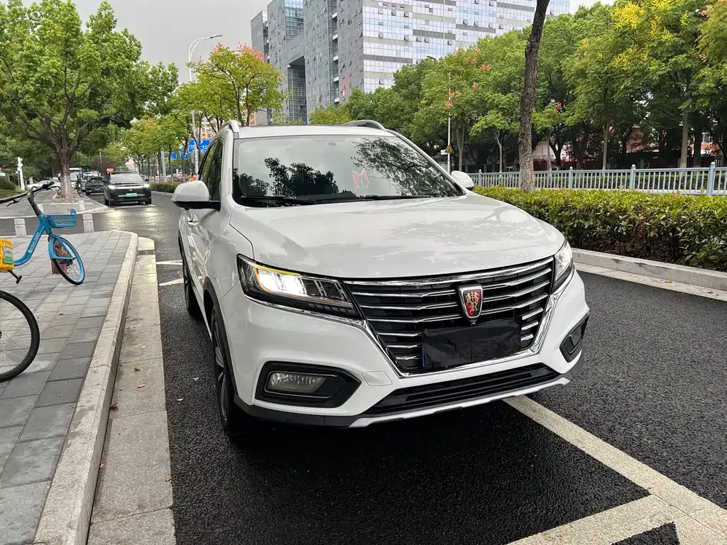 Roewe RX5 — миниатюра 3