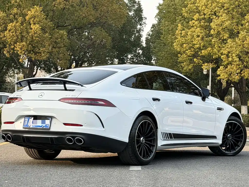 MERCEDES-BENZ AMG GT