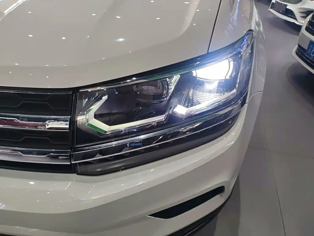 Volkswagen Tharu — миниатюра 24
